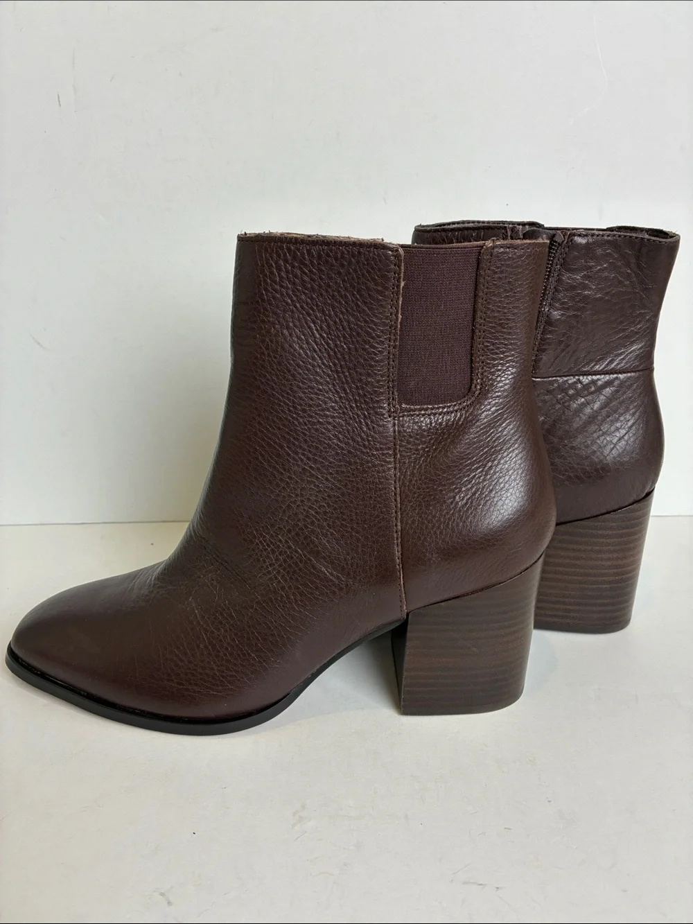 Vionic vynn heeled